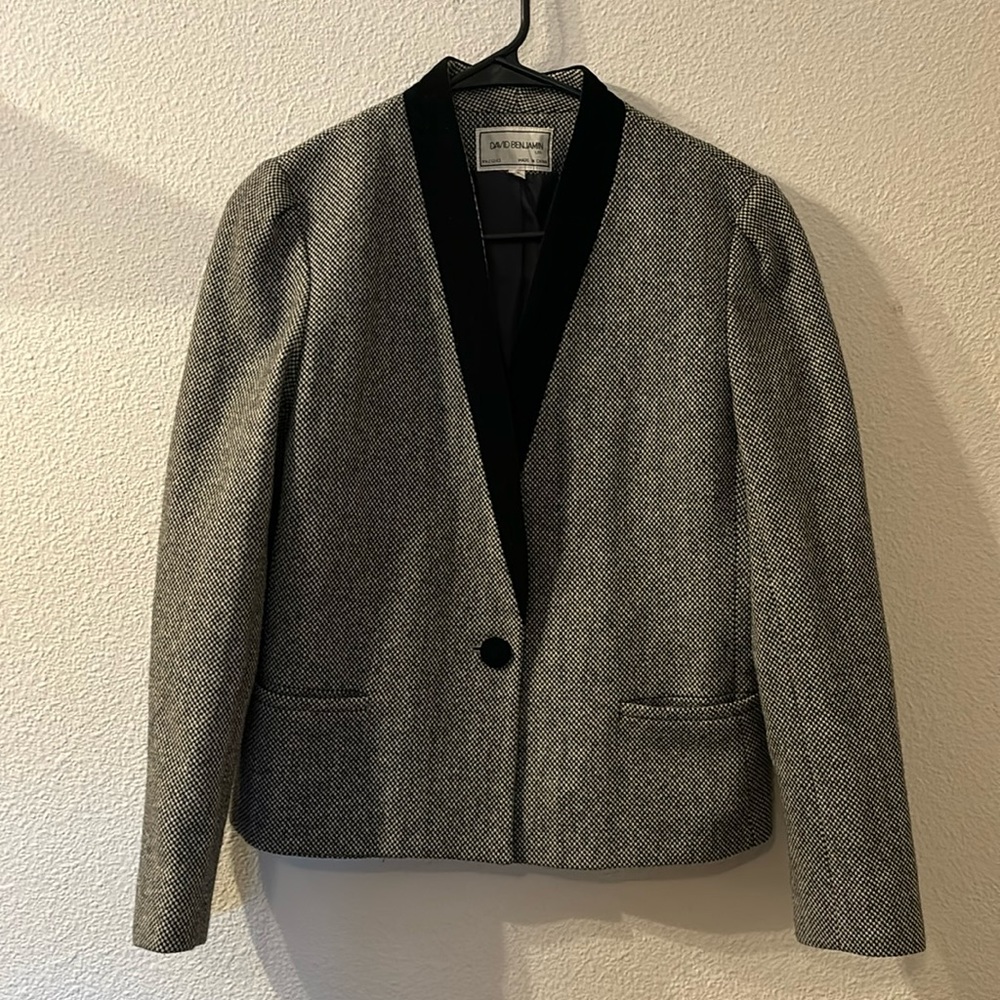 David Benjamin checkered blazer size 8